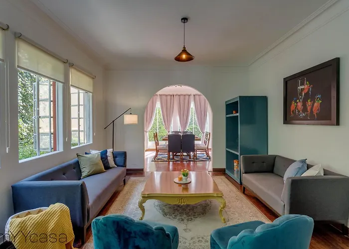 Refurbished Mansion With Garden & Patio In Las Lomas - Monte Blanco
