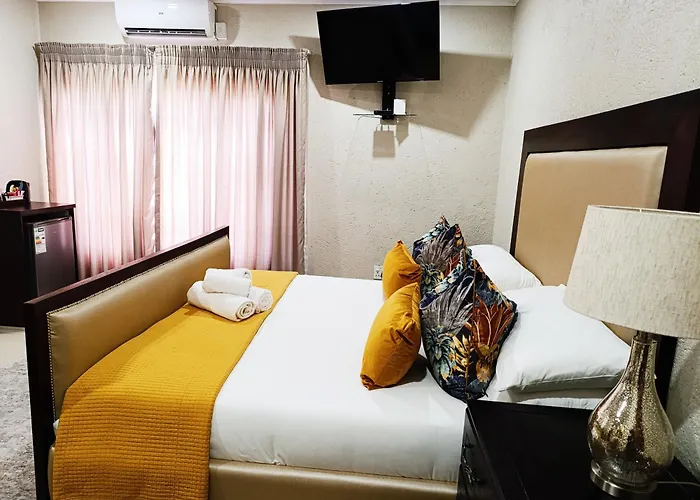 Elephant Villa Private Room