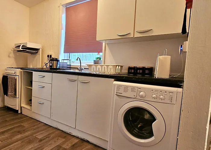 3Br - 5 Guests - Parking - Netflix - Nottingham