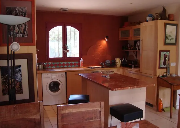 Maison Du Tuff