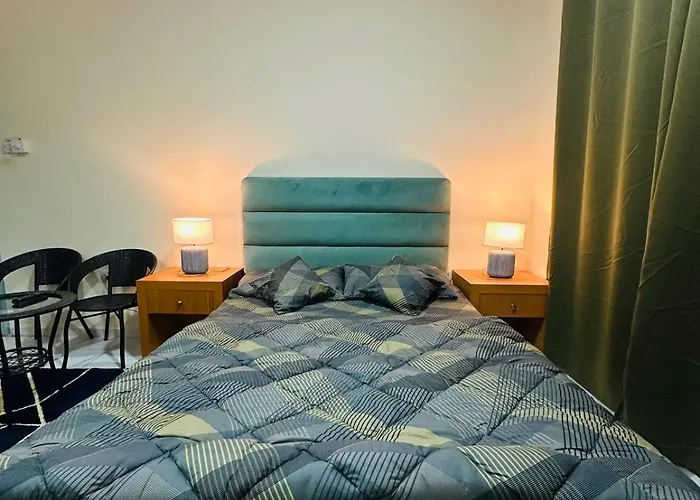 Comfortable Master Room With Attached Washroom