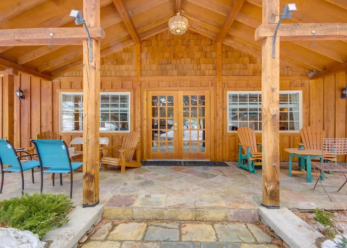 Views + Trail Access: Scenic Montana Ranch Retreat