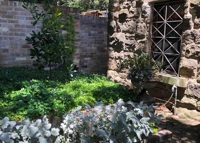 Stone 1Bedroom Cottage