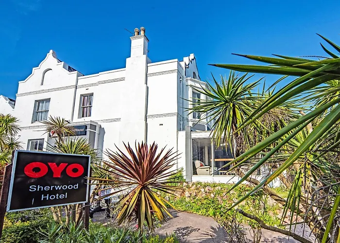 Sherwood Palm , Beach