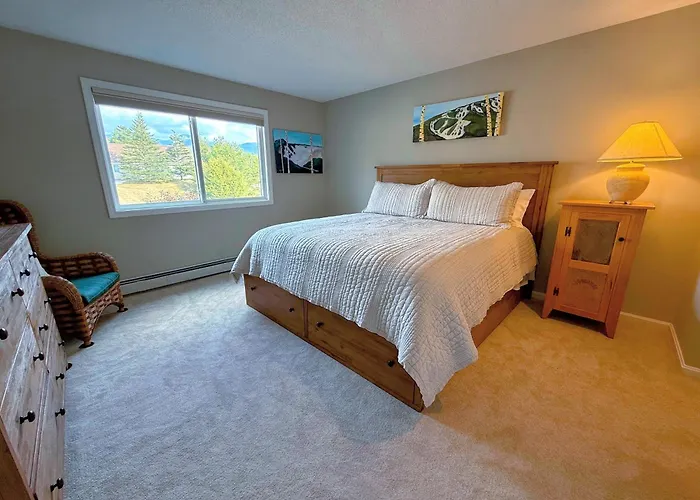 F4 Warm Fairway Village Townhome Mountain Views And Large Lawn So Much To Do