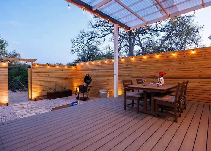 Secluded Luxury Couples Cabin Sauna Pool
