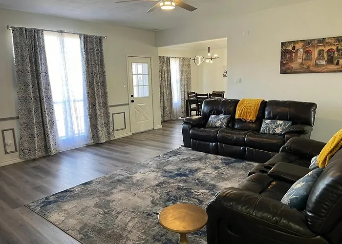 Cozy Arlington Villa Near At&T Stadium
