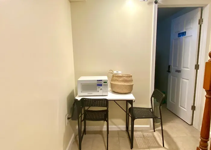 Cozy Home In The Heart Of South Philly