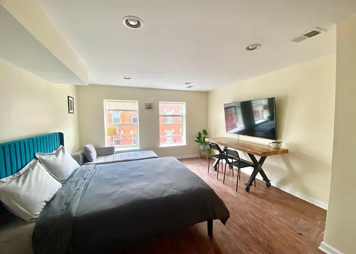 Cozy Home In The Heart Of South Philly