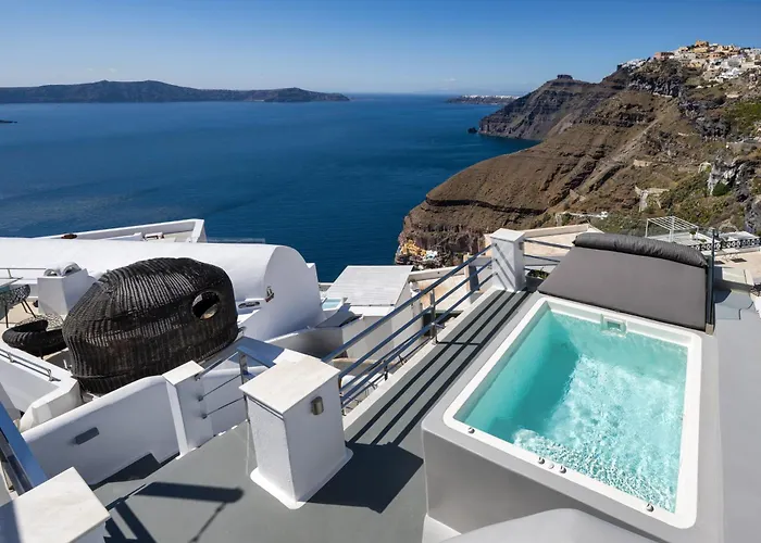 1809 Villa By Thireas