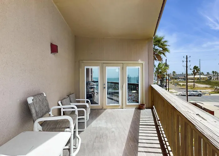 Apartment: Galleon Bay Condominiums #207