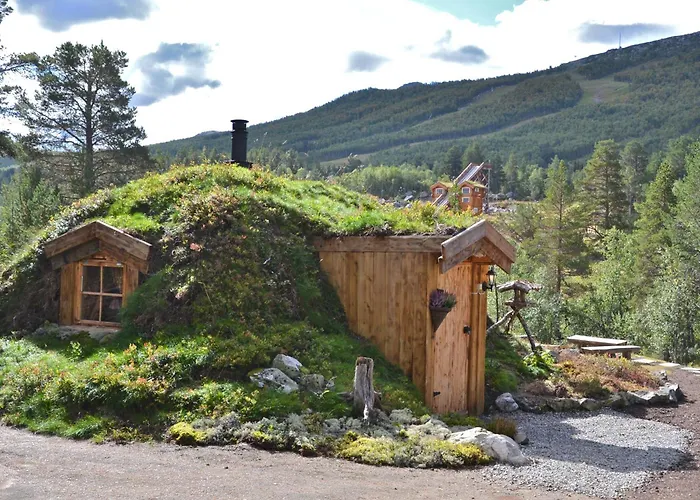 "Hobbit"Like Cabin