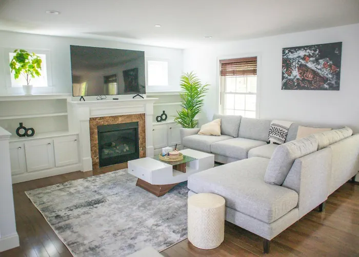The Cityside Maple House