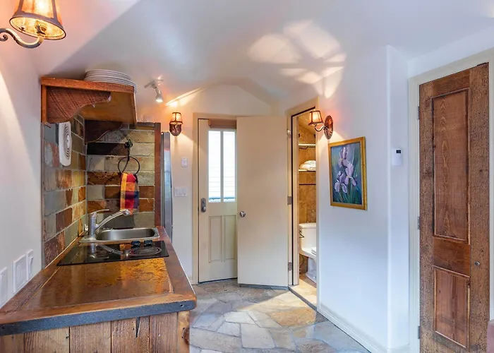 Heritage House By Exceptional Stays