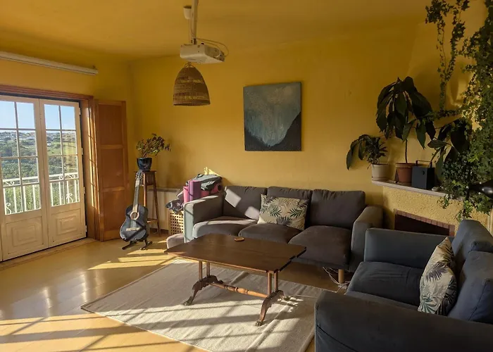 Surf Lodge - Villa dos Irmãos
