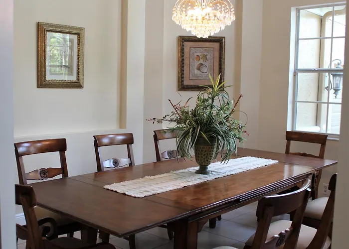 Royal Palms Villa, Pool, Spa, Private Gate, 1,5 Acre