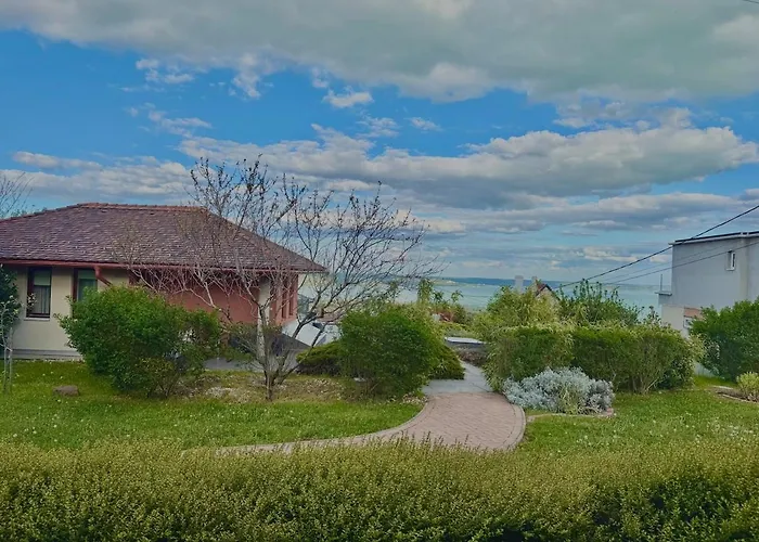 Azur Villa - Panoramic Escape