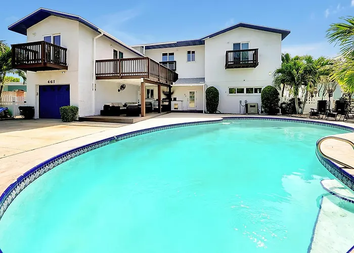 Direct Beachfront Villa With Private Mini-Golf, Fire & Spacex Launch Views
