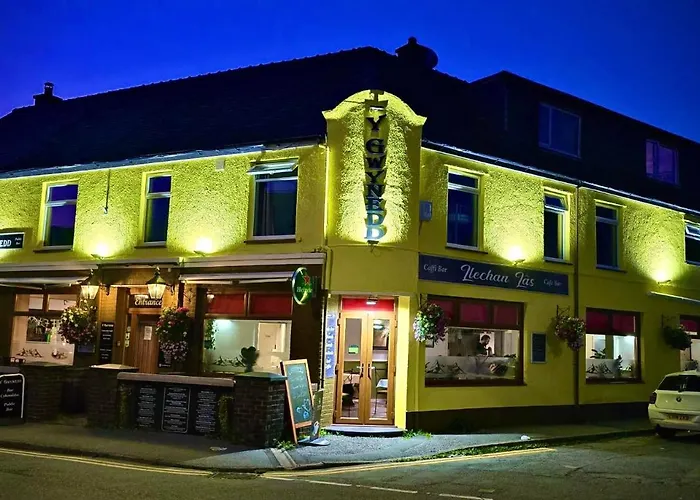 Cheap hotel: Y Gwynedd Inn