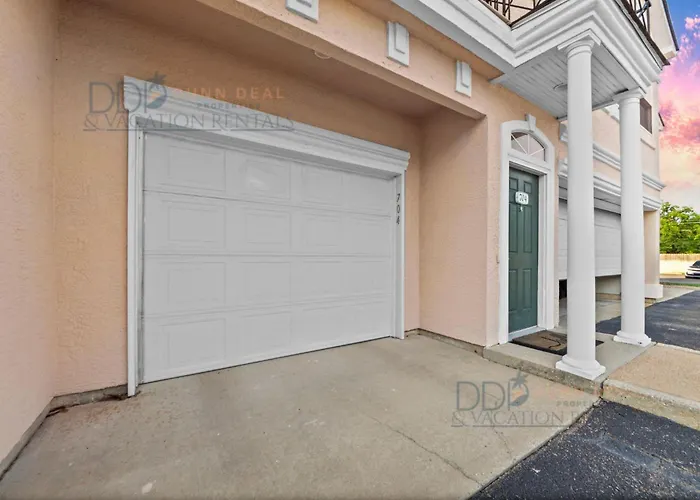 Legacy Villa 704