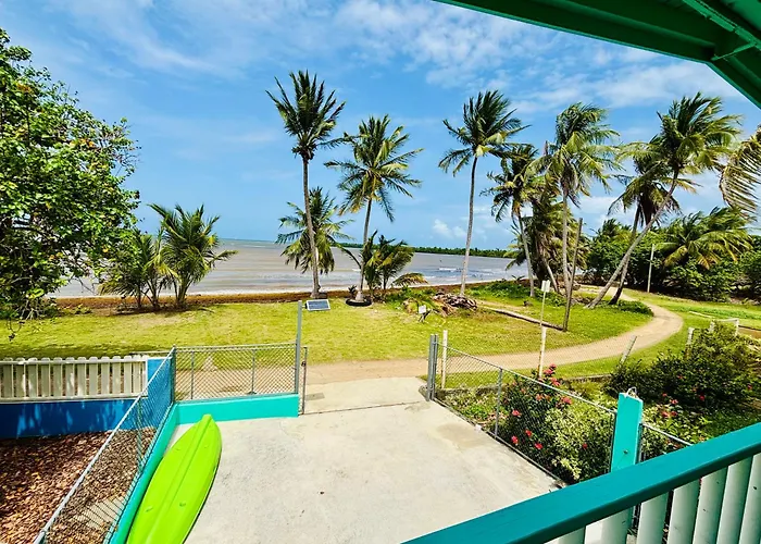 Mami Ana Beach House, The Oceanfront Rest Hideaway !