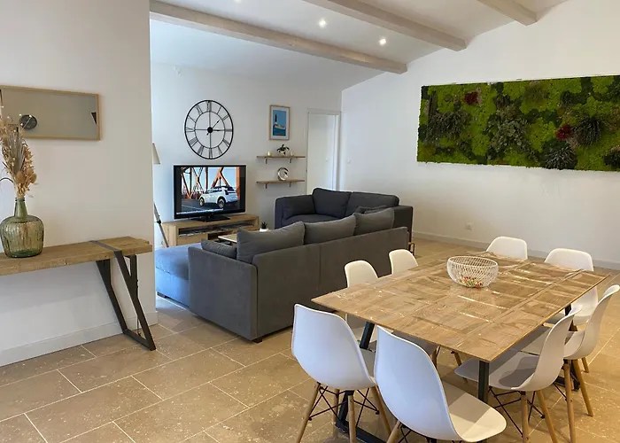 Maison Moderne Plain-Pied 3 Chambres Jardin Preau