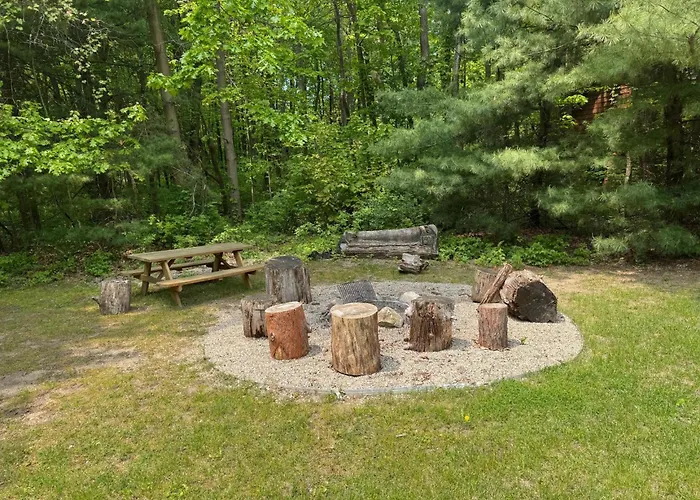 Timber Nest Goshorn Lake Dock Pool Town Hot Tub