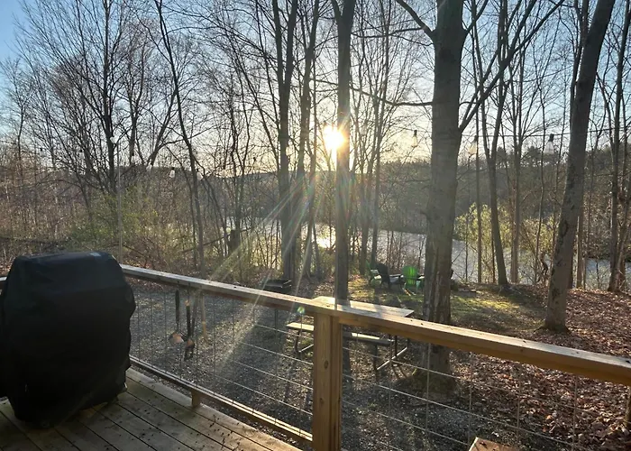 Tiny House On The Battenkill River