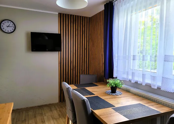 Apartament I Pokoje Genaker