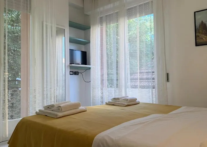Hotel Ambassador Room Only - Self Check-In
