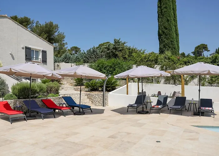 Villa De Charme Avec Piscine, Marseille
