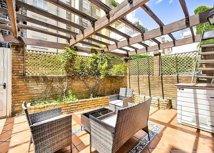 Bloomrooms@Knightsbridge/Hydepark