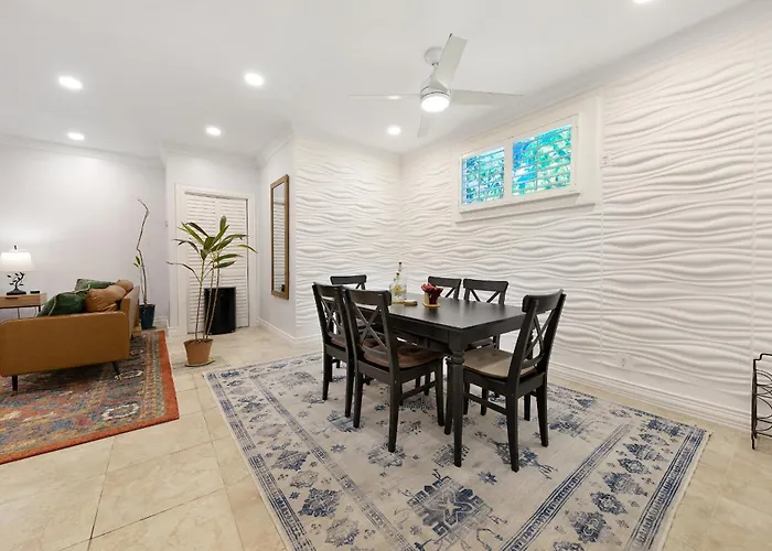 Dreamspace Estate, Private Luxury Villa, Pool, Car And Beach