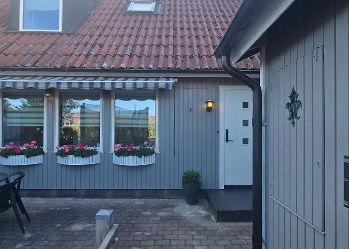 Nyrenoverat Familjehus Foer 8 Pers Naera Strand & Centrum, Ac & Uteplats