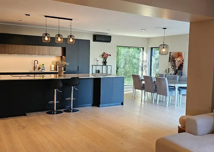 Beautifull House With 7 Bedrooms