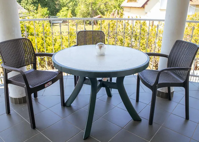 Bella Villa Apartmanhaz
