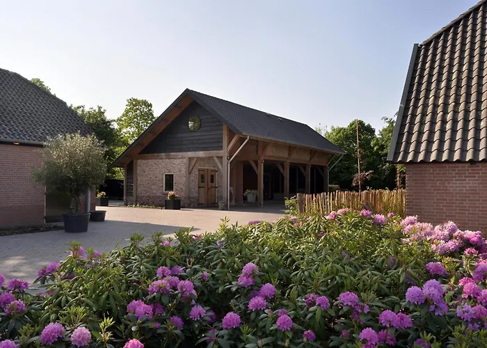 Valkse Hoeve Met Sauna & Hottub | 6 Personen
