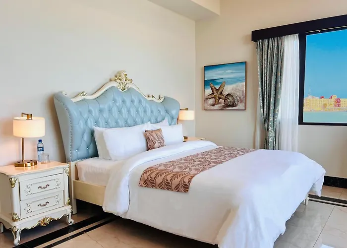 Golden Bay Hotel By Marine Parade