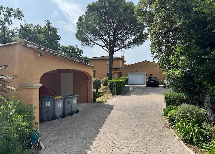 Sea View Villa - South Facing - Grimaud, France