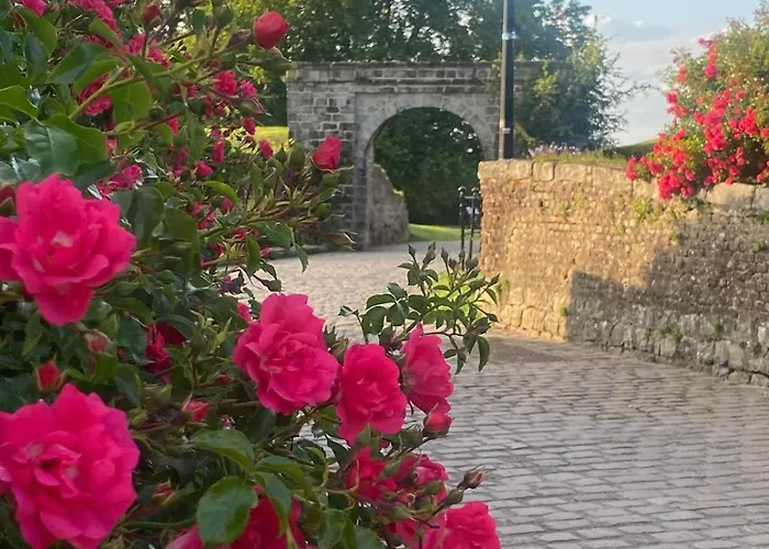 Aux Remparts De Montreuil