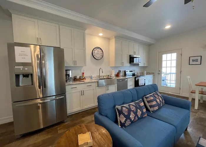3Bed2Bath With Creek And Open Spaces