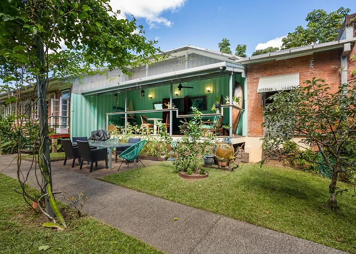 Babinda Quarters