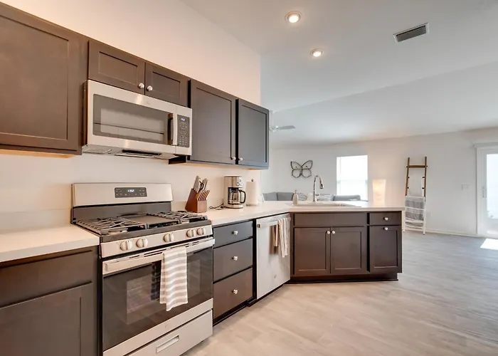 Home In The Villages Near The Newer Town Centers!
