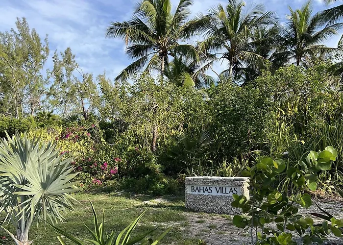 French Leave South Beach Dogtrot Villa Villa