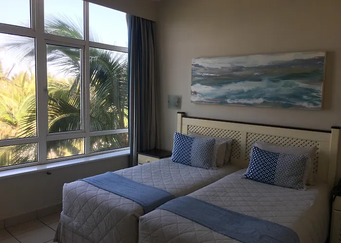 Family Hotel: Salt Rock Hotel And Beach Resort