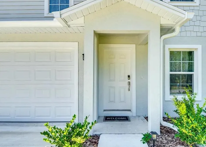 Cozy Villa With Private Garden, Pet Friendly, 14 Guest