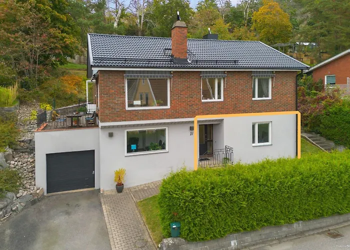 Kamer In Een Woning Vlakbij Natuur En Goeteborg