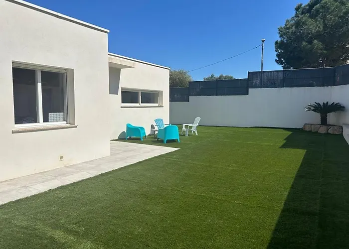 Villa Neuve Avec Piscine 3 Chambres 140 M2