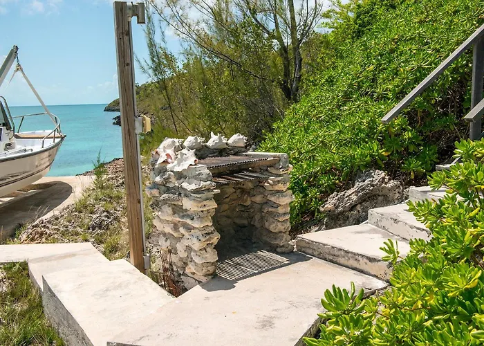 Touch Of Class Villa - A Caribbean Beachfront Home Villa