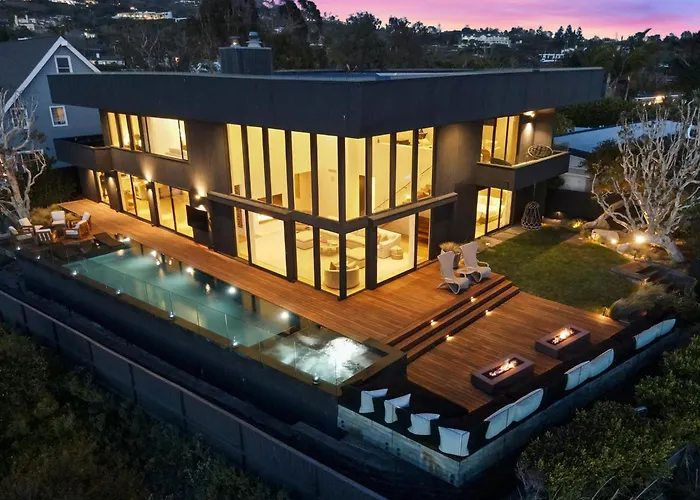 Surfside Malibu By Stay Awhile Villas
